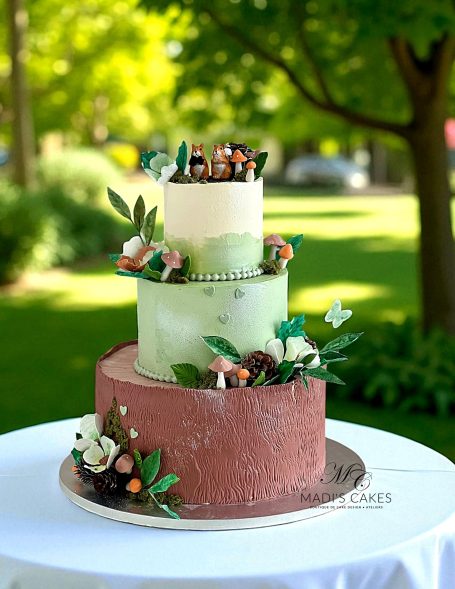 gateau de mariage theme foret