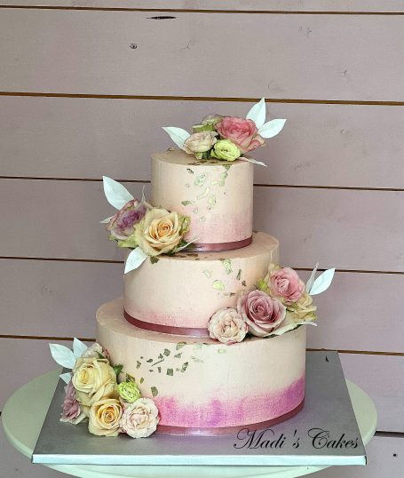 Gâteau de mariage rose pastel et violet - artisanalt parme.